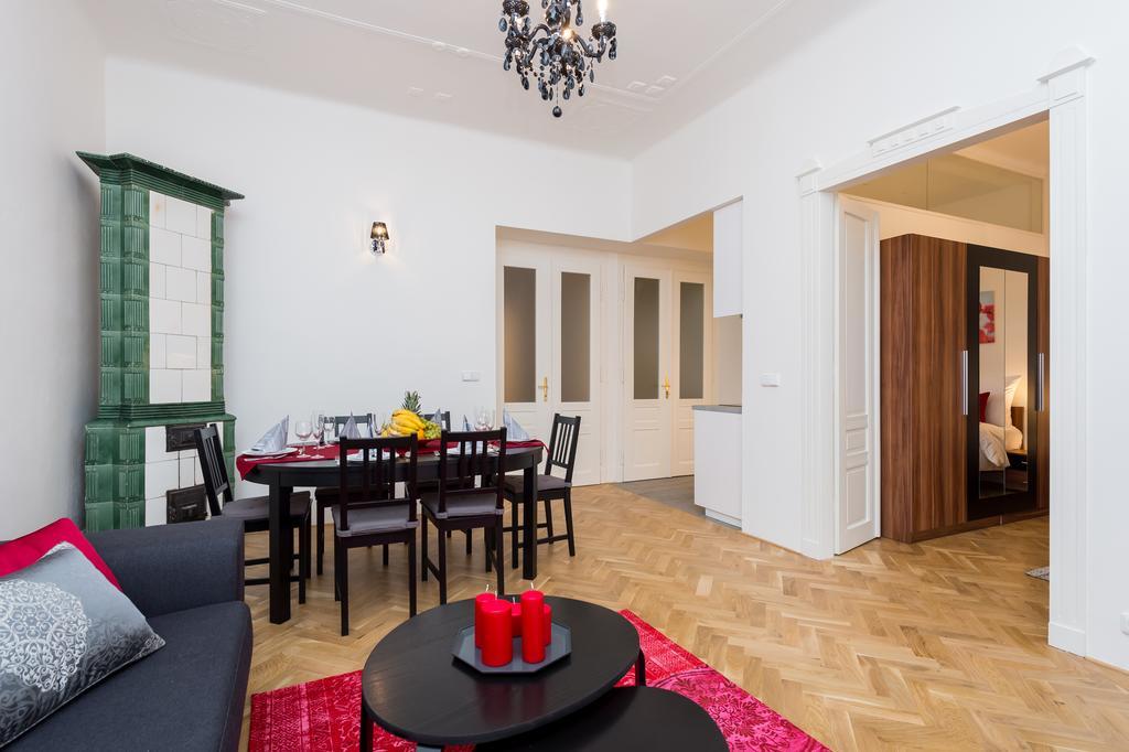 Love To Live Apartments Prague Ngoại thất bức ảnh