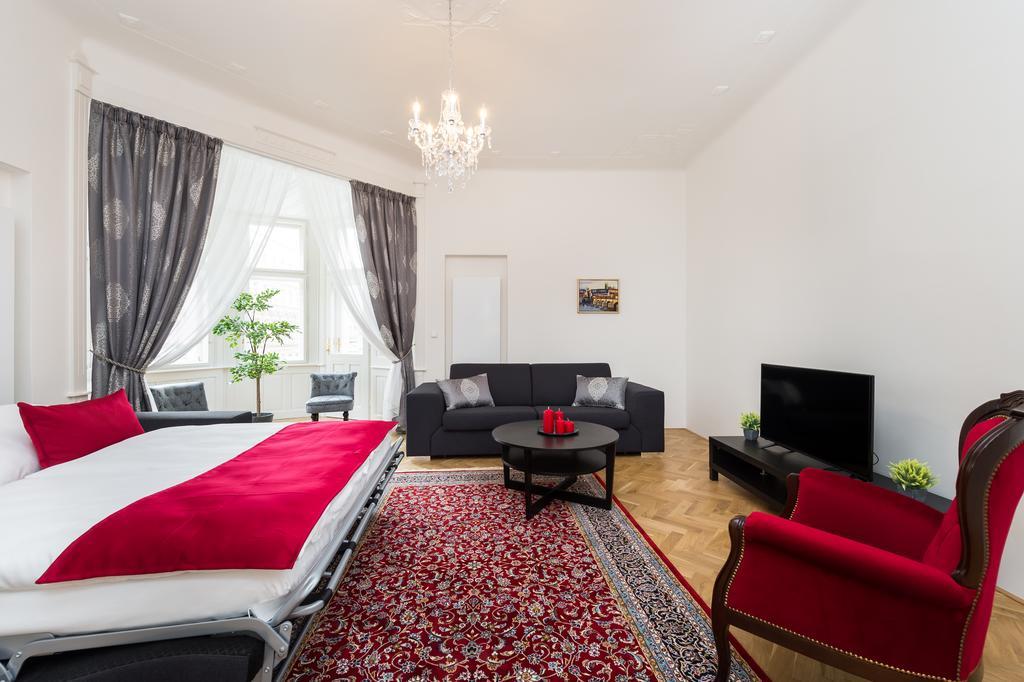 Love To Live Apartments Prague Ngoại thất bức ảnh