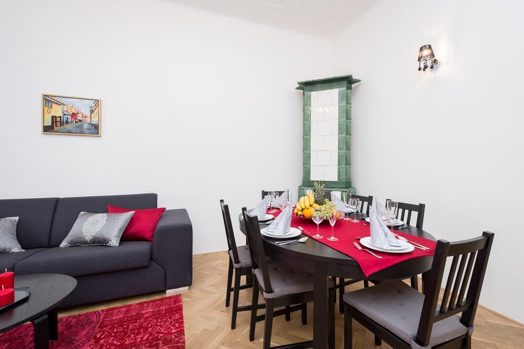 Love To Live Apartments Prague Ngoại thất bức ảnh