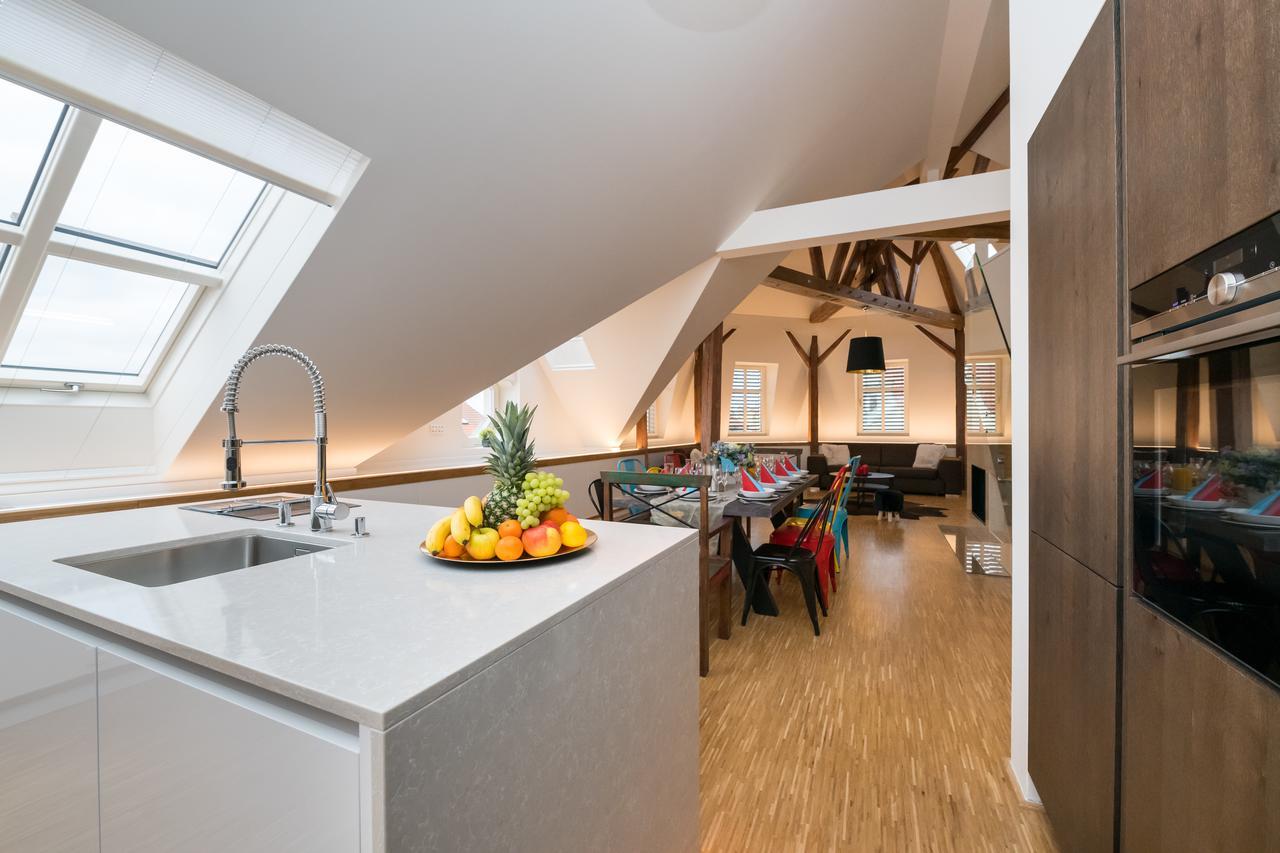 Love To Live Apartments Prague Ngoại thất bức ảnh